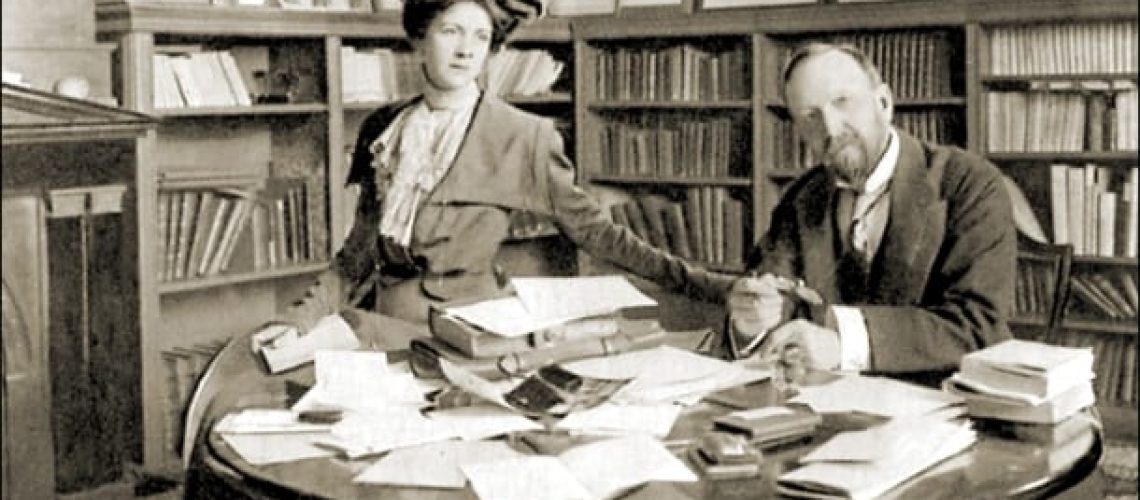 LIBRARIANS